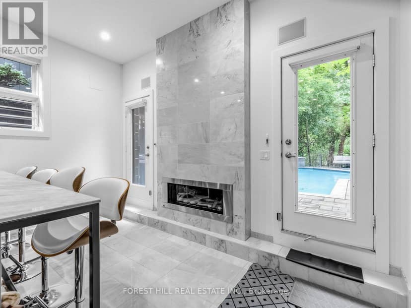 55 Strathearn Boulevard — photo 39 of 40
