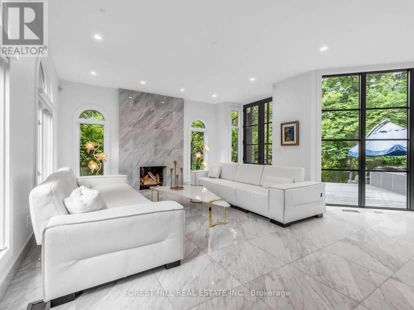 55 Strathearn Boulevard, Toronto, photo 8