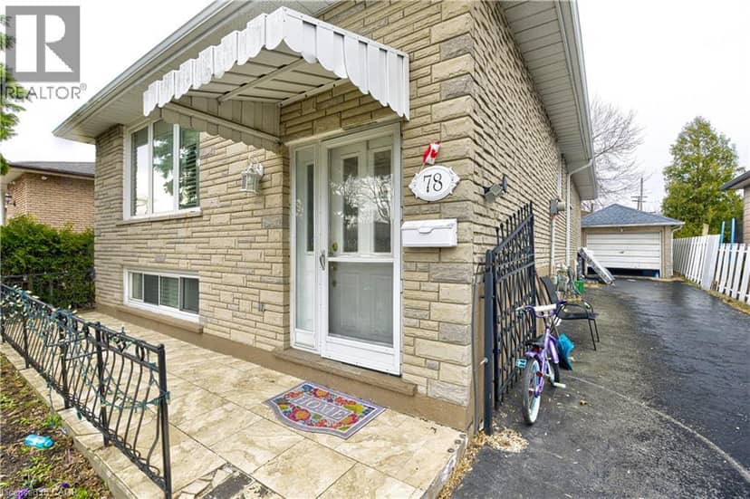 78 MARKSON Crescent — photo 4 of 35