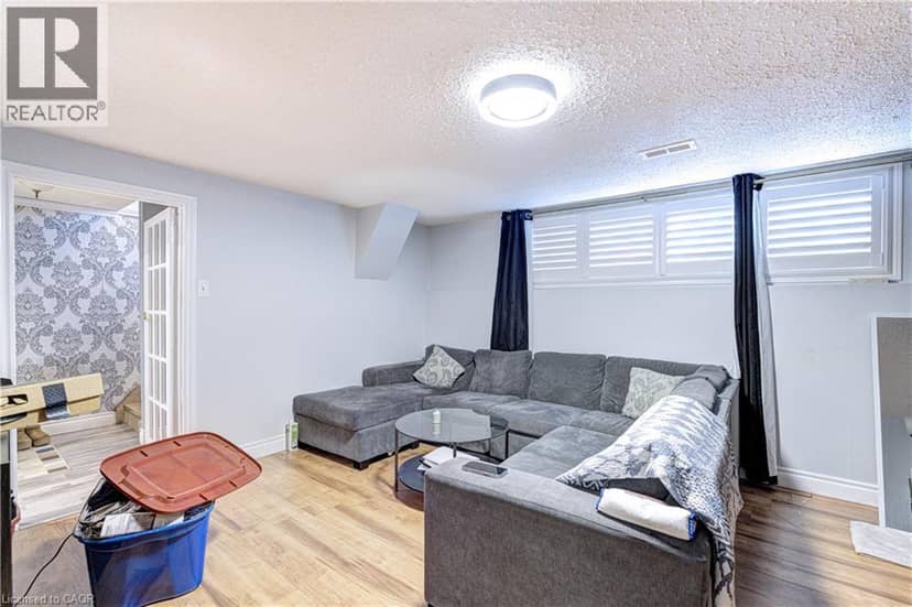 78 MARKSON Crescent — photo 28 of 35