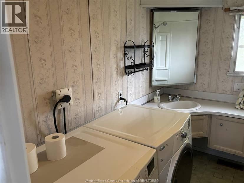 15 WILDER South — photo 16 of 21