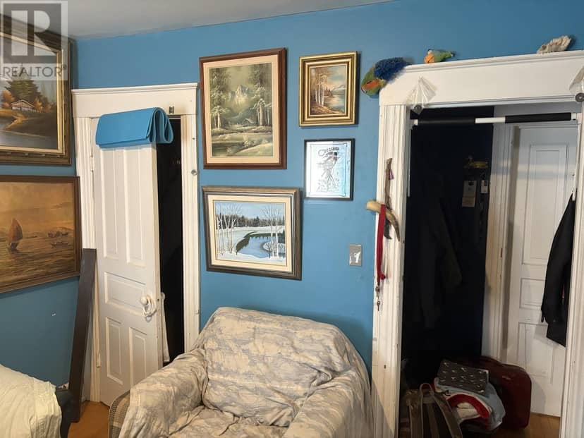 157 Kohler ST — photo 7 of 11