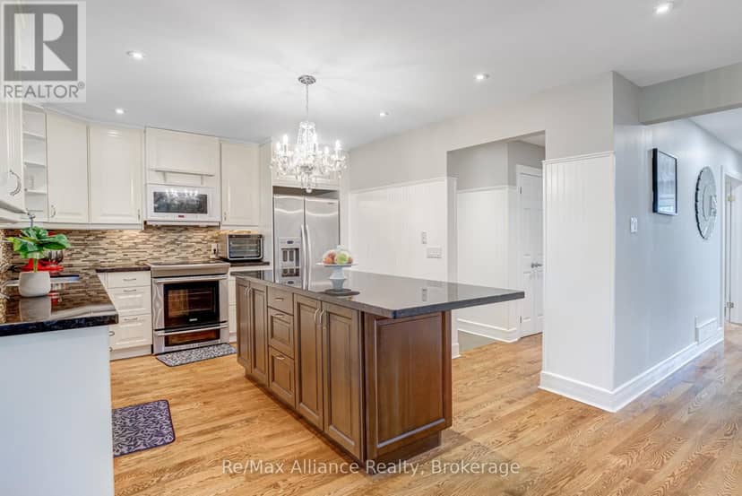 1168 Havendale Boulevard — photo 10 of 40
