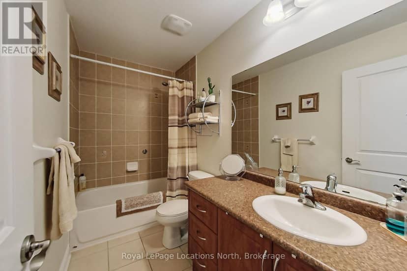 34 Savannah Crescent — photo 26 of 40