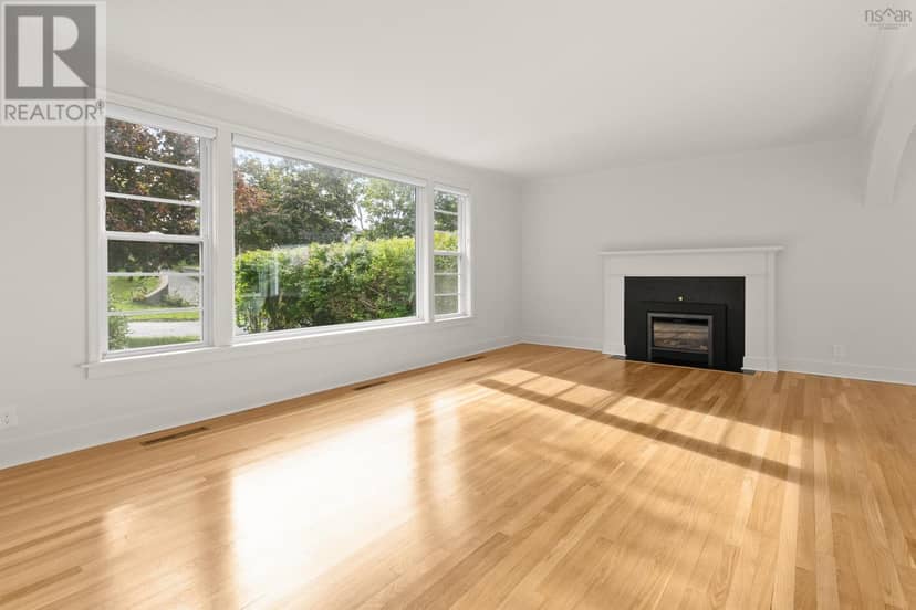 5845 Inglewood Drive — photo 37 of 40