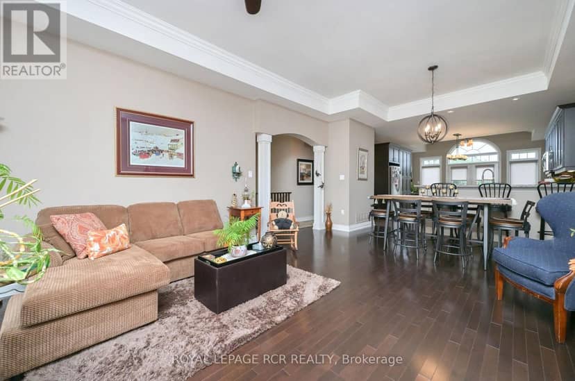 32 Hillcrest Drive — photo 12 of 34