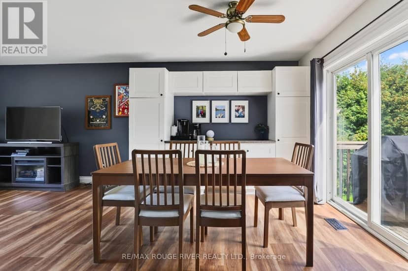 33 Creek Drive, Georgina, photo 3
