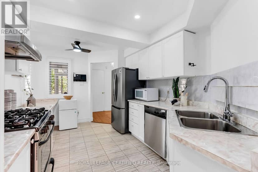 5639 Whistler Crescent — photo 17 of 40