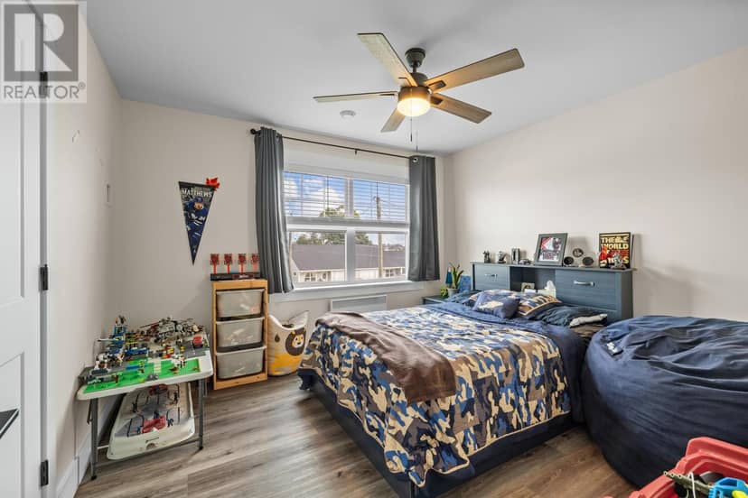 43 Stephanie Drive — photo 21 of 40
