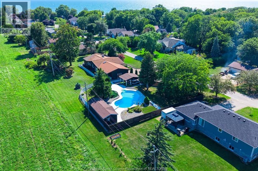 146 Gloucester DRIVE — photo 1 of 40