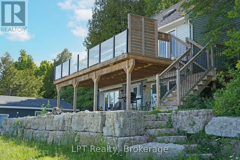 101 North Shore Road — photo 7 of 40