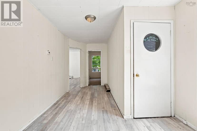 6355/6357 Cork Street — photo 27 of 40