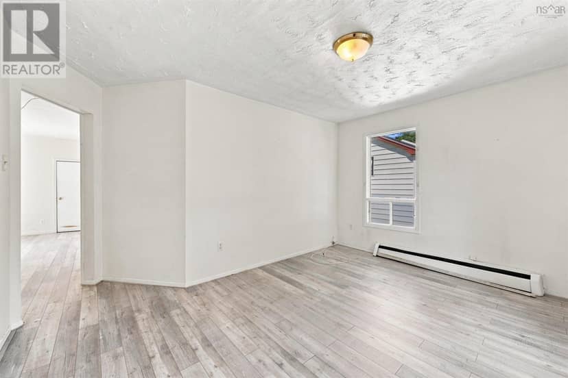 6355/6357 Cork Street — photo 31 of 40