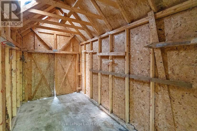 1046 Placid Lane — photo 12 of 40