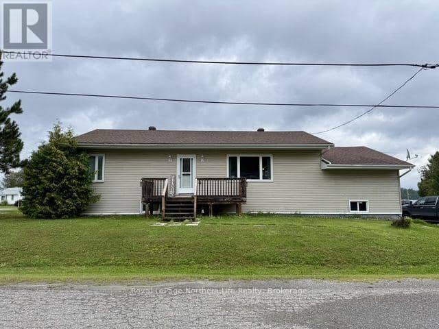 3 Cedar Avenue — photo 17 of 27