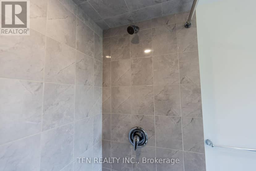 385 Starlight Avenue — photo 34 of 40