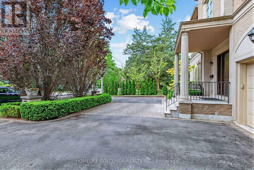 164 Owen Boulevard — photo 3 of 40
