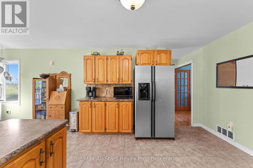 72 Patterson Road — photo 11 of 40