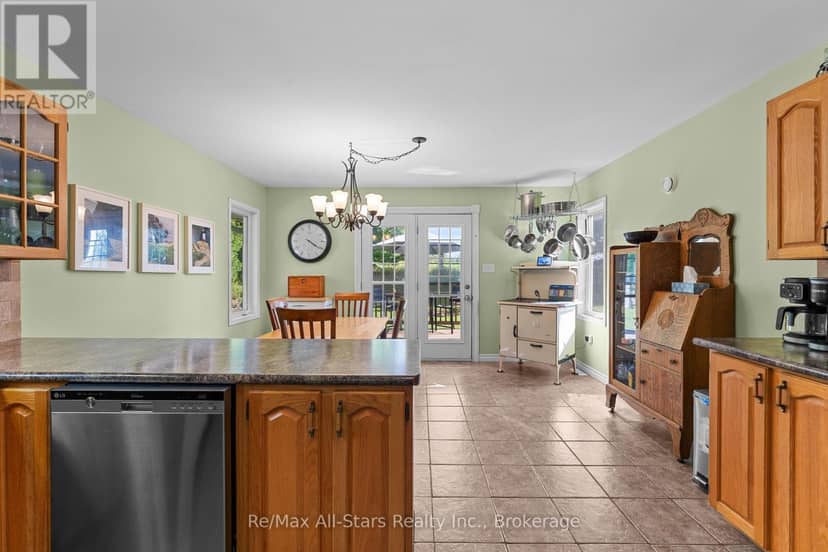 72 Patterson Road — photo 12 of 40