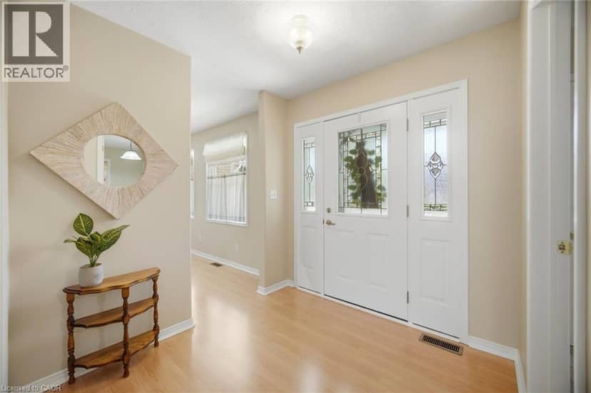 71 GRAYVIEW Drive — photo 6 of 40