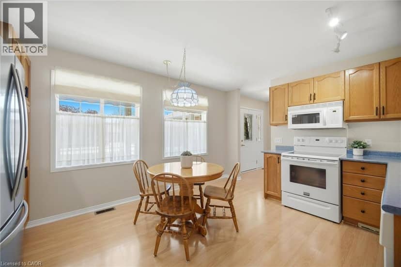 71 GRAYVIEW Drive — photo 7 of 40