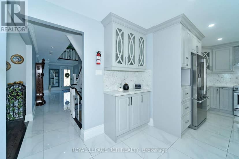 3 Jackman Crescent — photo 18 of 40