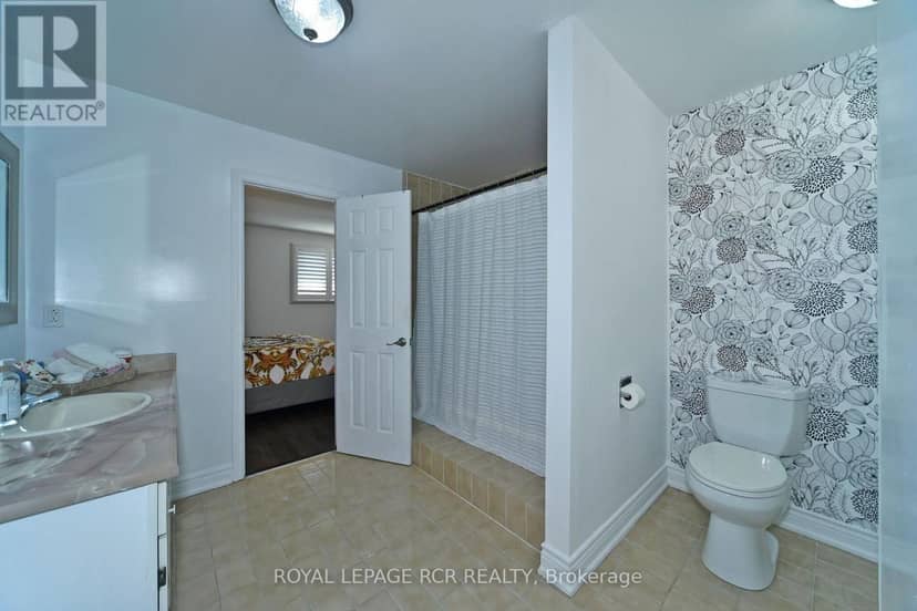 3 Jackman Crescent — photo 26 of 40