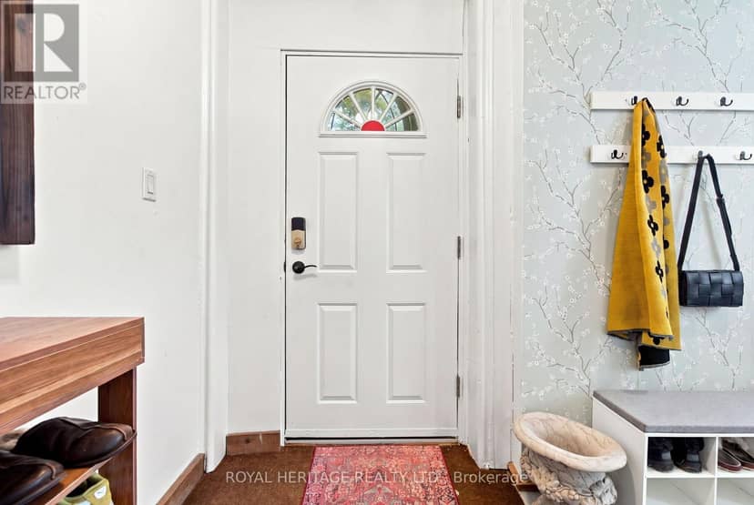 13 Richmond Street E, Kawartha Lakes, photo 6