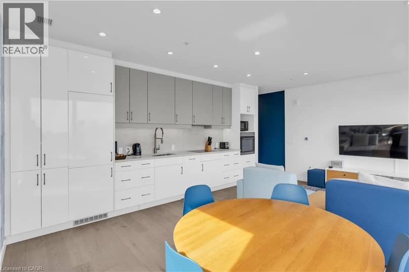 181 S KING Street S Unit# 1602 — photo 13 of 30
