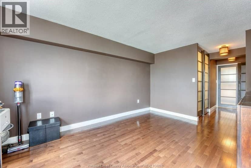 75 RIVERSIDE DRIVE East Unit# 1204 — photo 29 of 40