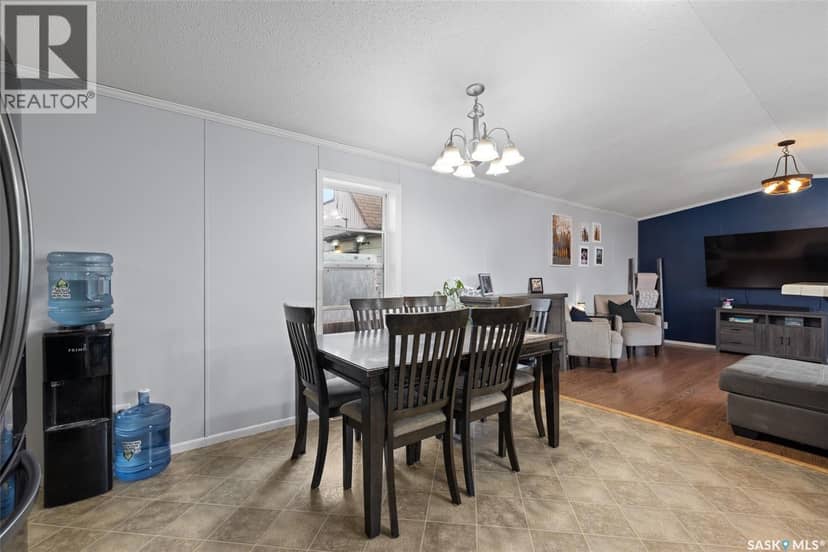 294 Byron STREET — photo 11 of 30