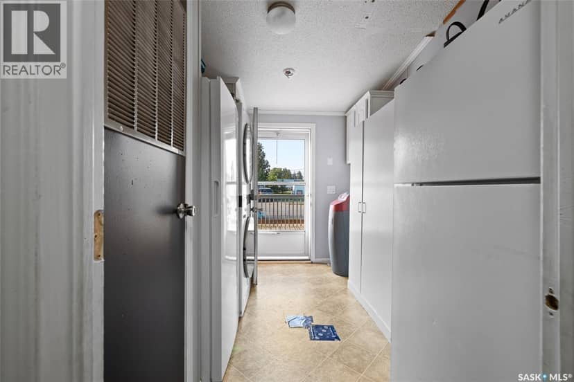 294 Byron STREET, Southey, photo 4