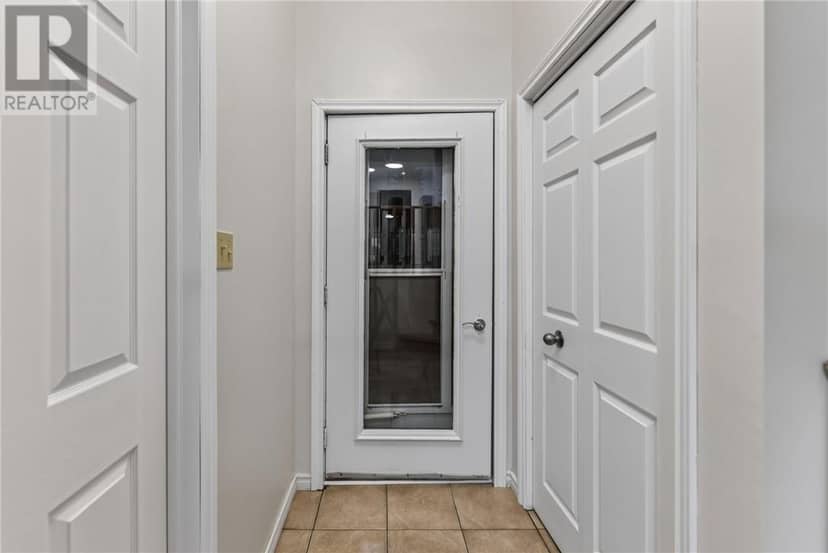 60 Radcliff Park — photo 7 of 22
