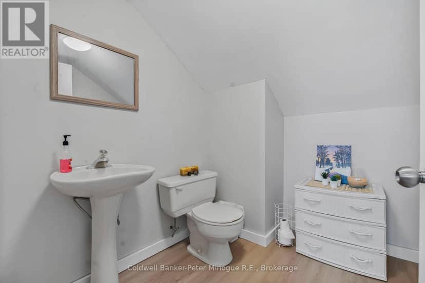 381 Wasing Road — photo 11 of 40