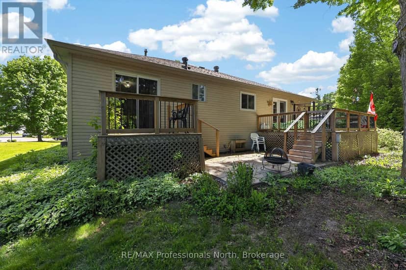 48 Fairway Crescent — photo 28 of 40