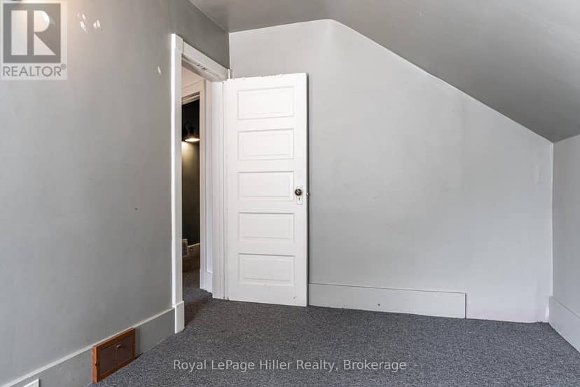 96 McNab Street — photo 38 of 40