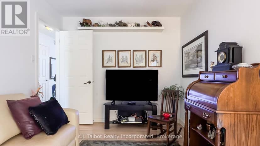 Unit 4 - 76582 Jowett's Grove Road — photo 19 of 38