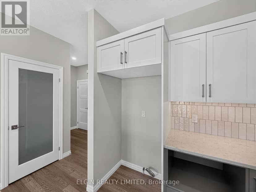 6 Thomas Court — photo 14 of 31