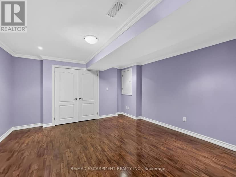 17 - 3353 Liptay Avenue — photo 36 of 40