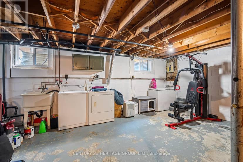 173 Rosemund Crescent — photo 25 of 25
