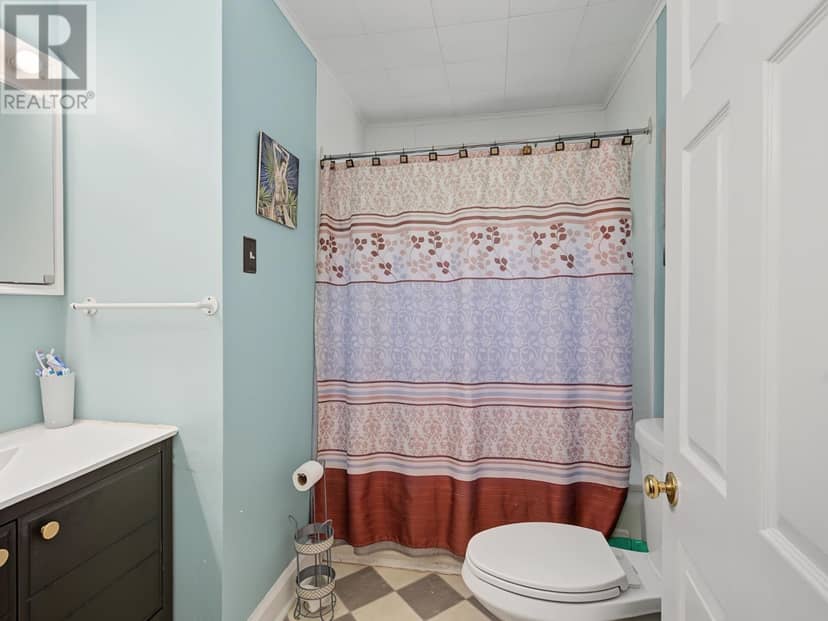 1784 Portugal Cove Road — photo 12 of 25