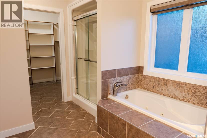 62 Glen Howard WAY — photo 38 of 40