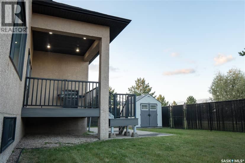 62 Glen Howard WAY — photo 9 of 40