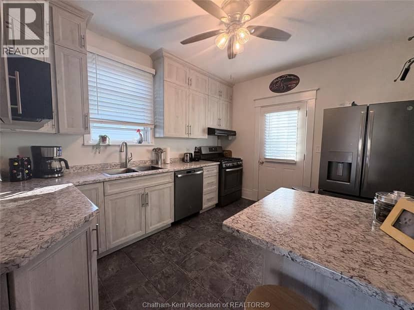 158 Lorne Avenue — photo 12 of 35