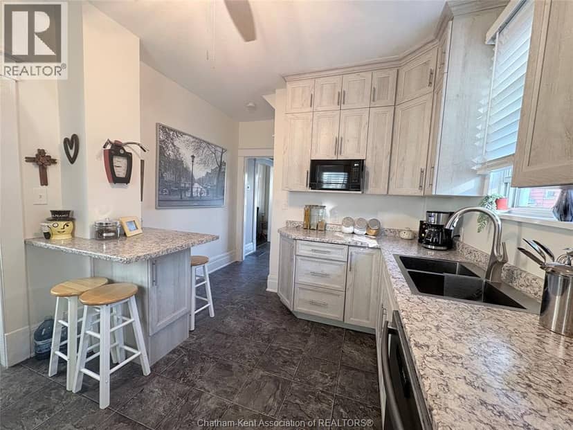 158 Lorne Avenue — photo 16 of 35