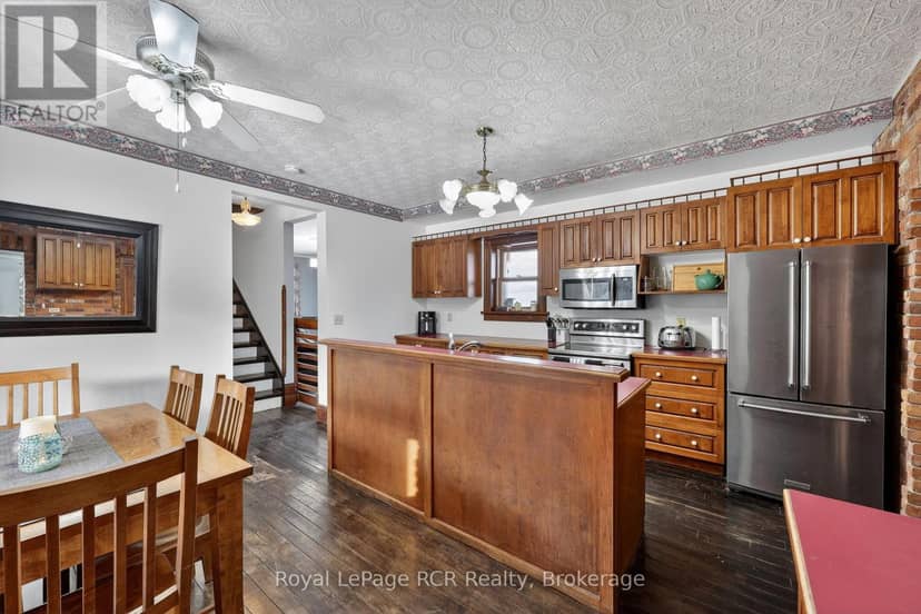 2553 County Road 42 — photo 7 of 36