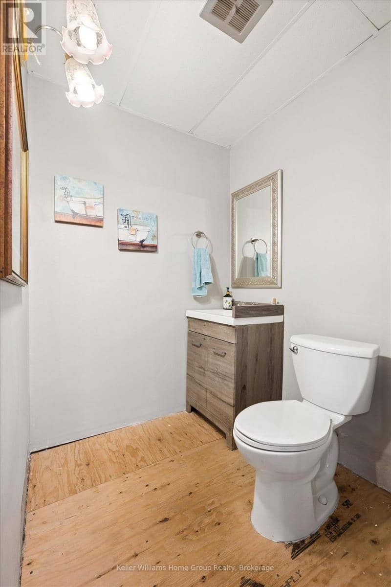 339 Garafraxa Street E — photo 15 of 27
