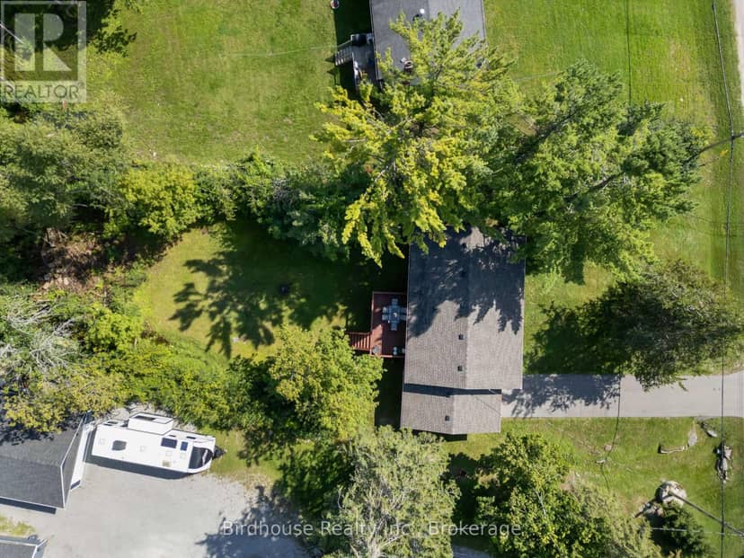 46 Riverside Drive — photo 40 of 40