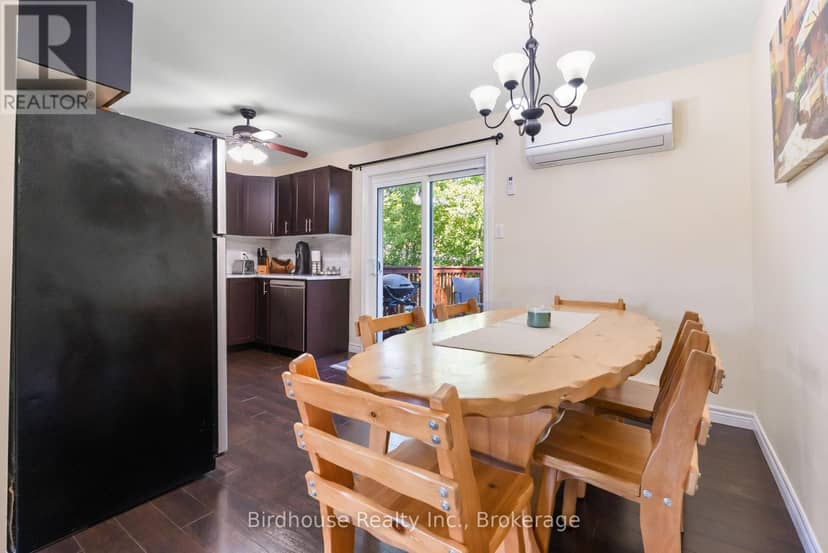 46 Riverside Drive — photo 8 of 40