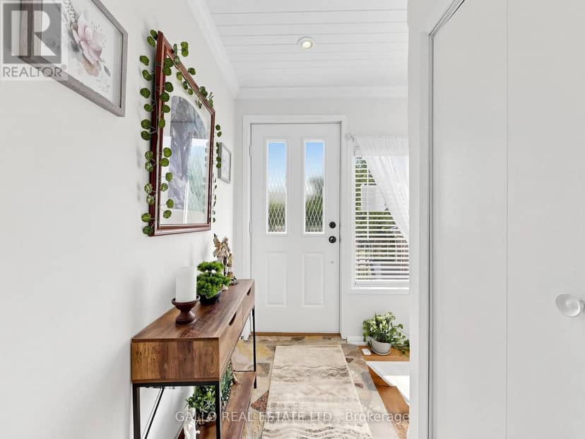 68 Valley Road — photo 4 of 27
